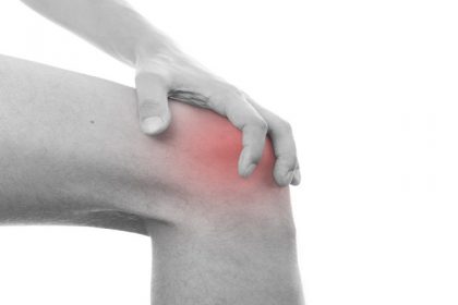Knee pain in men