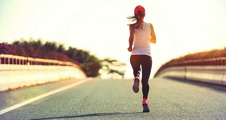 “Simply Run”: la tendencia de moda entre los corredores y sus 4 sorprendentes beneficios inmediatos