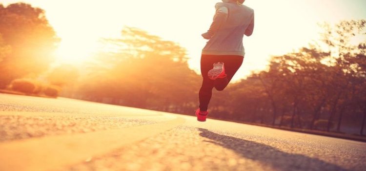 beneficios de correr en la mañana